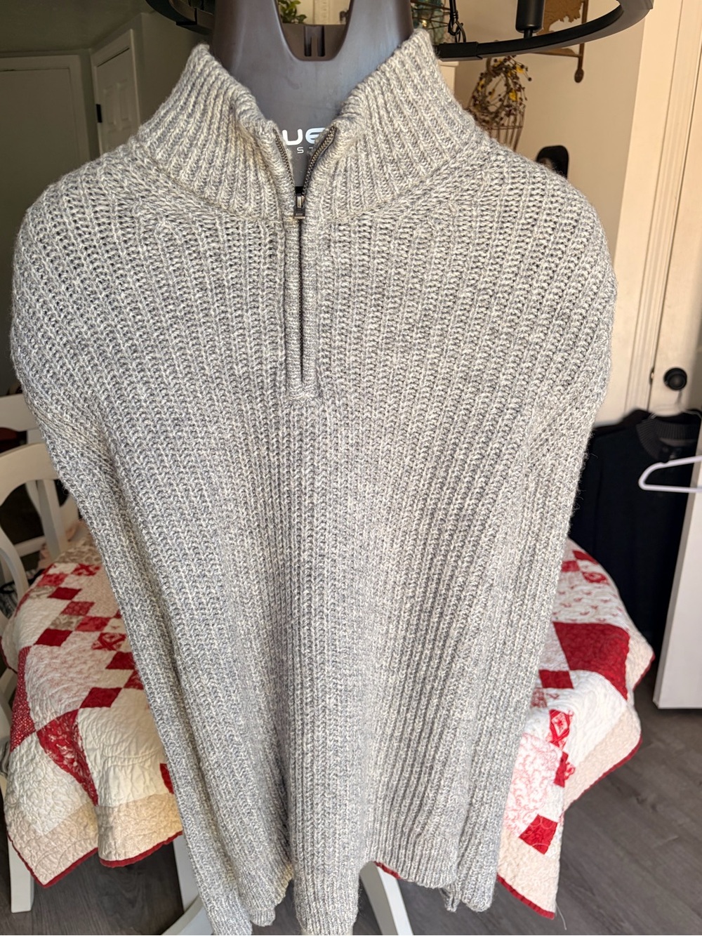 Banana Republic Men's Zip-Up Ribbed Sweater - Light Gray